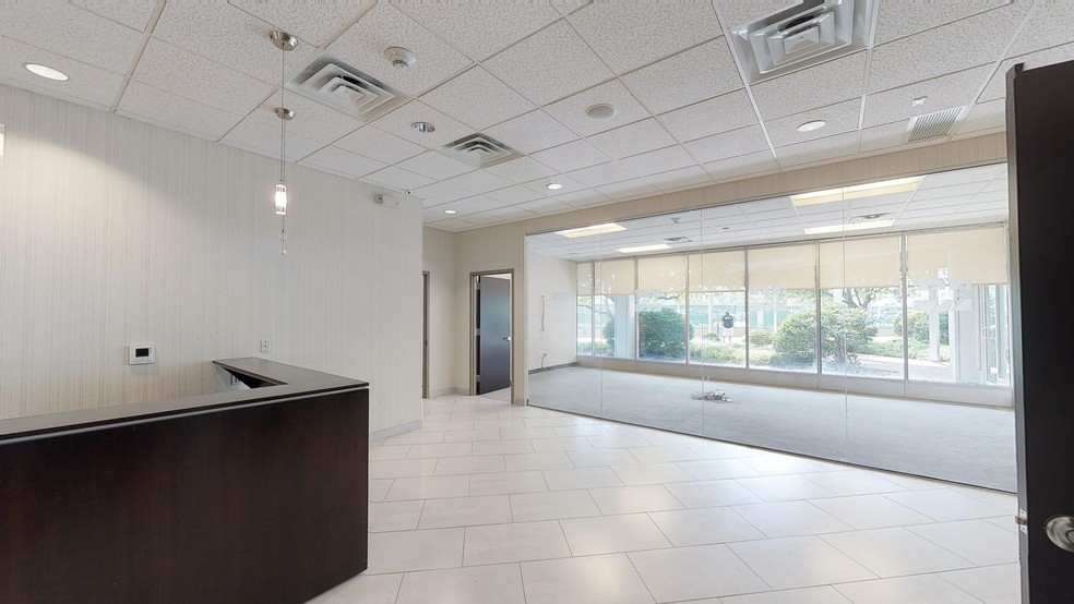 Friedman Vartolo LLP Garden City, NY Office