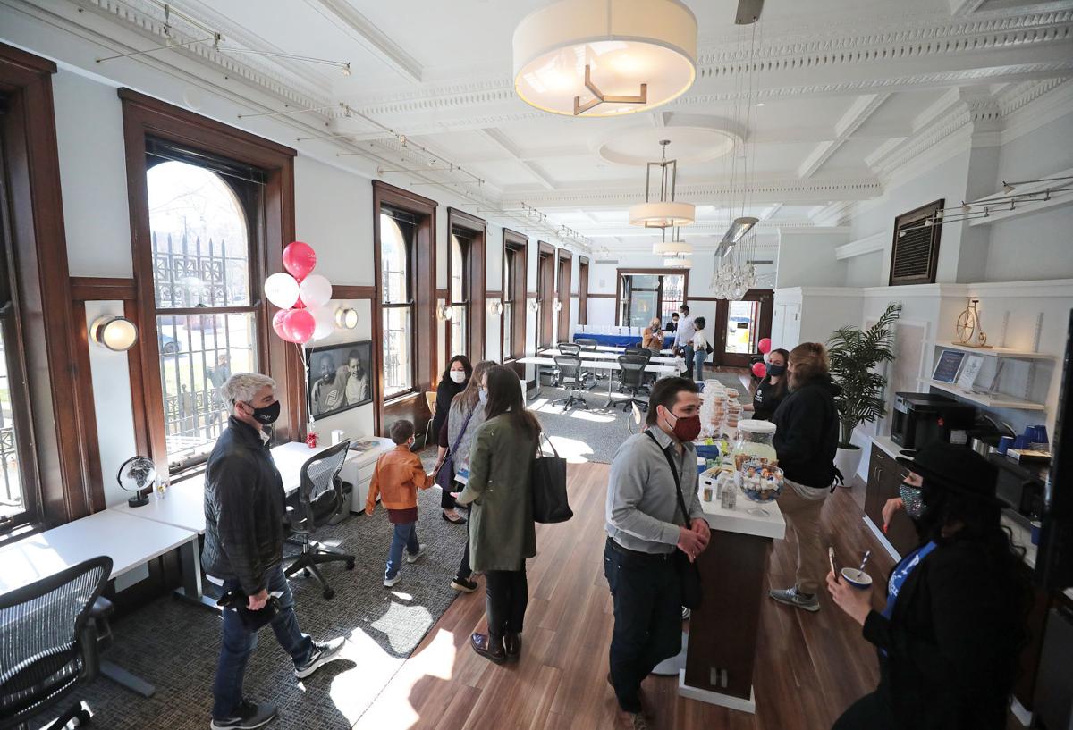 Albrecht Backer Labor & Employment Law, S.C Madison,  Office