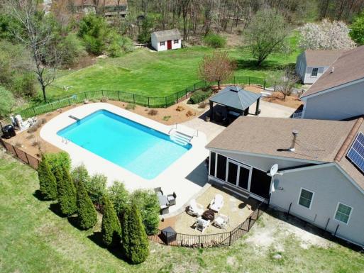 Broker's Title & Closing, LLC Londonderry,  Office