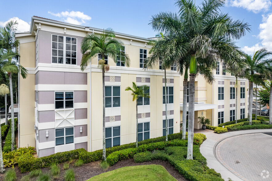 Quarles & Brady LLP Naples, FL Office