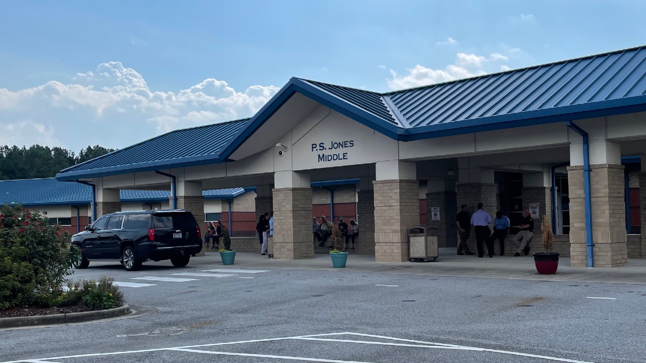 Jones & Sasnett, P.A Washington,  Office