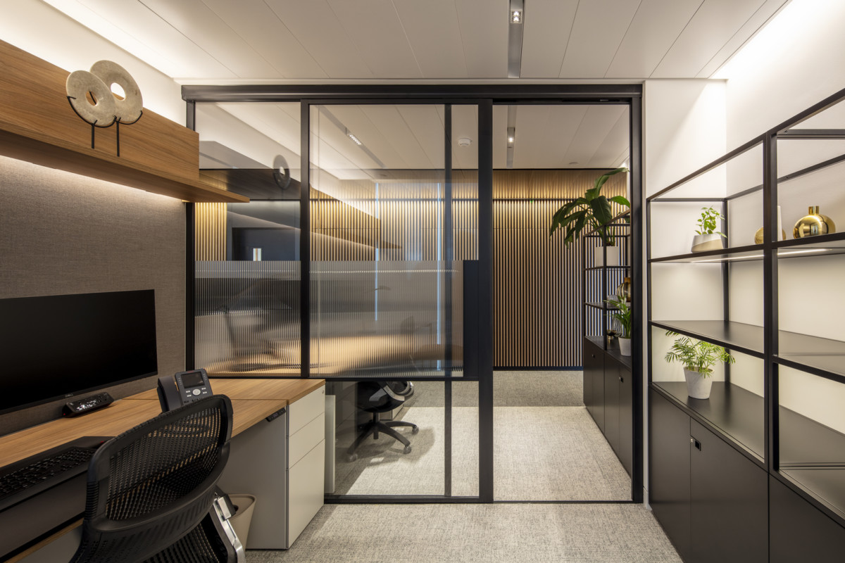 Simpson Thacher & Bartlett LLP London, UK-England Office