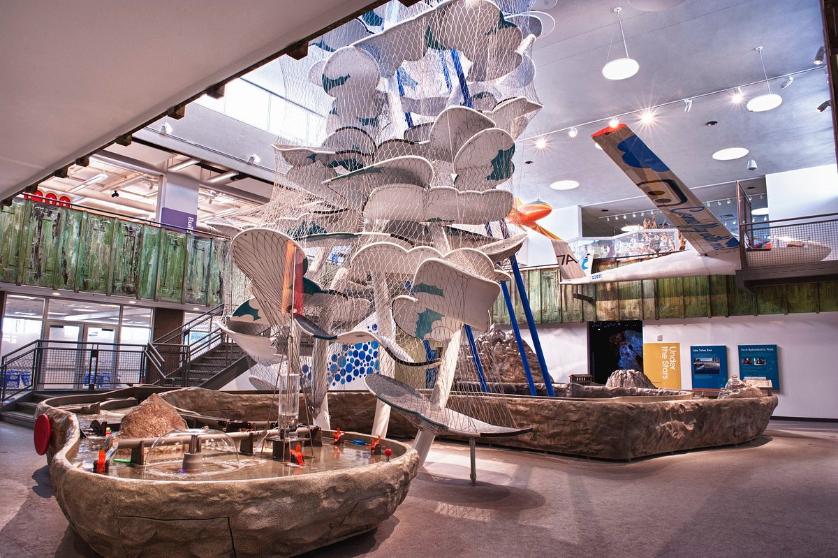 Fletcher & Lee Reno,  Office