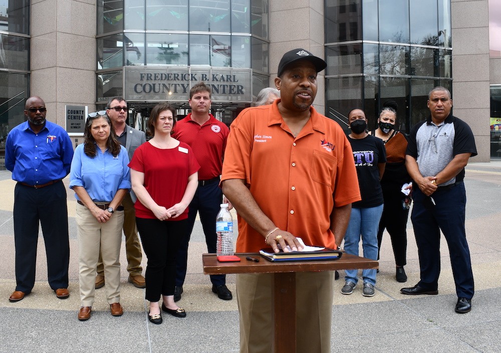 JUSTIN FLORIDA LAW Brandon,  Office