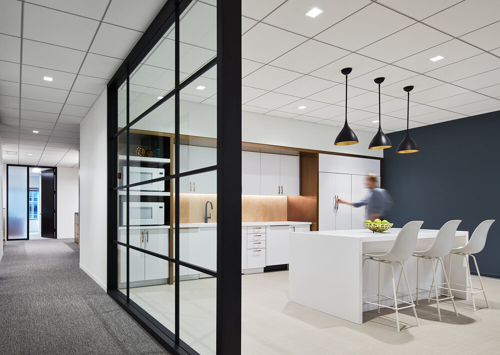 Hahn Loeser & Parks LLP Chicago, IL Office