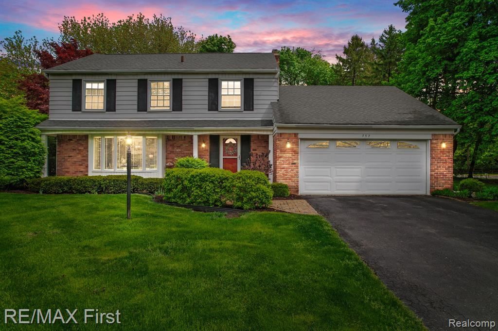 Howard & Howard Bloomfield Hills, MI Office