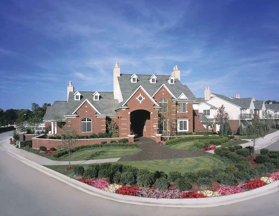 Dhade & Associates, PC West Bloomfield,  Office