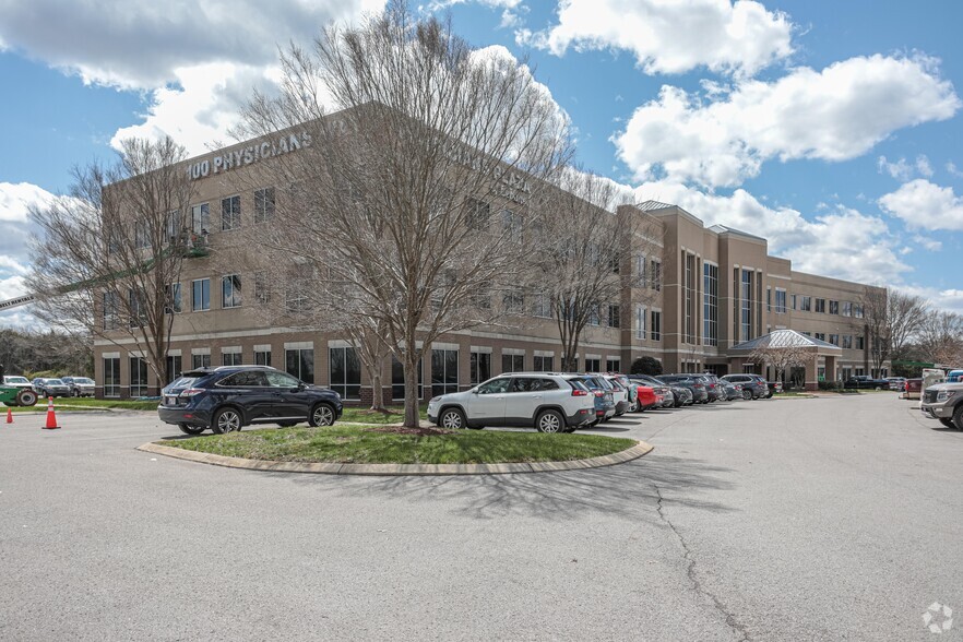 Vasek & Robbins Lebanon,  Office