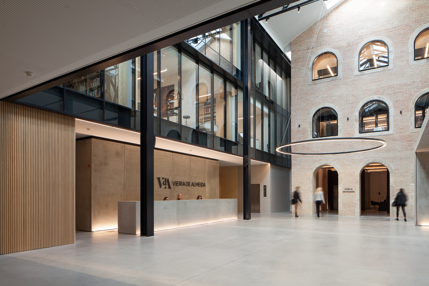 Vieira de Almeida & Associados Lisboa, Portugal Office