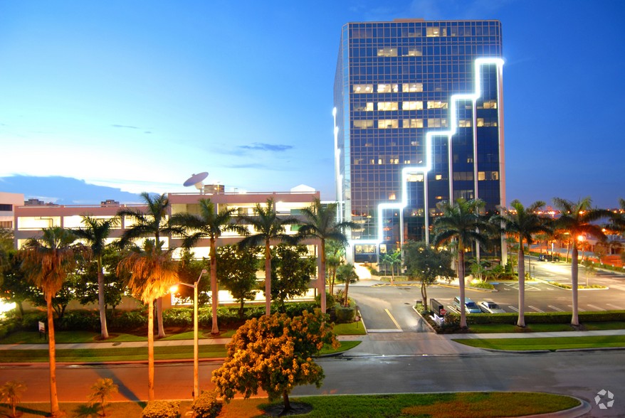 Bruce Law Firm, P.A West Palm Beach,  Office