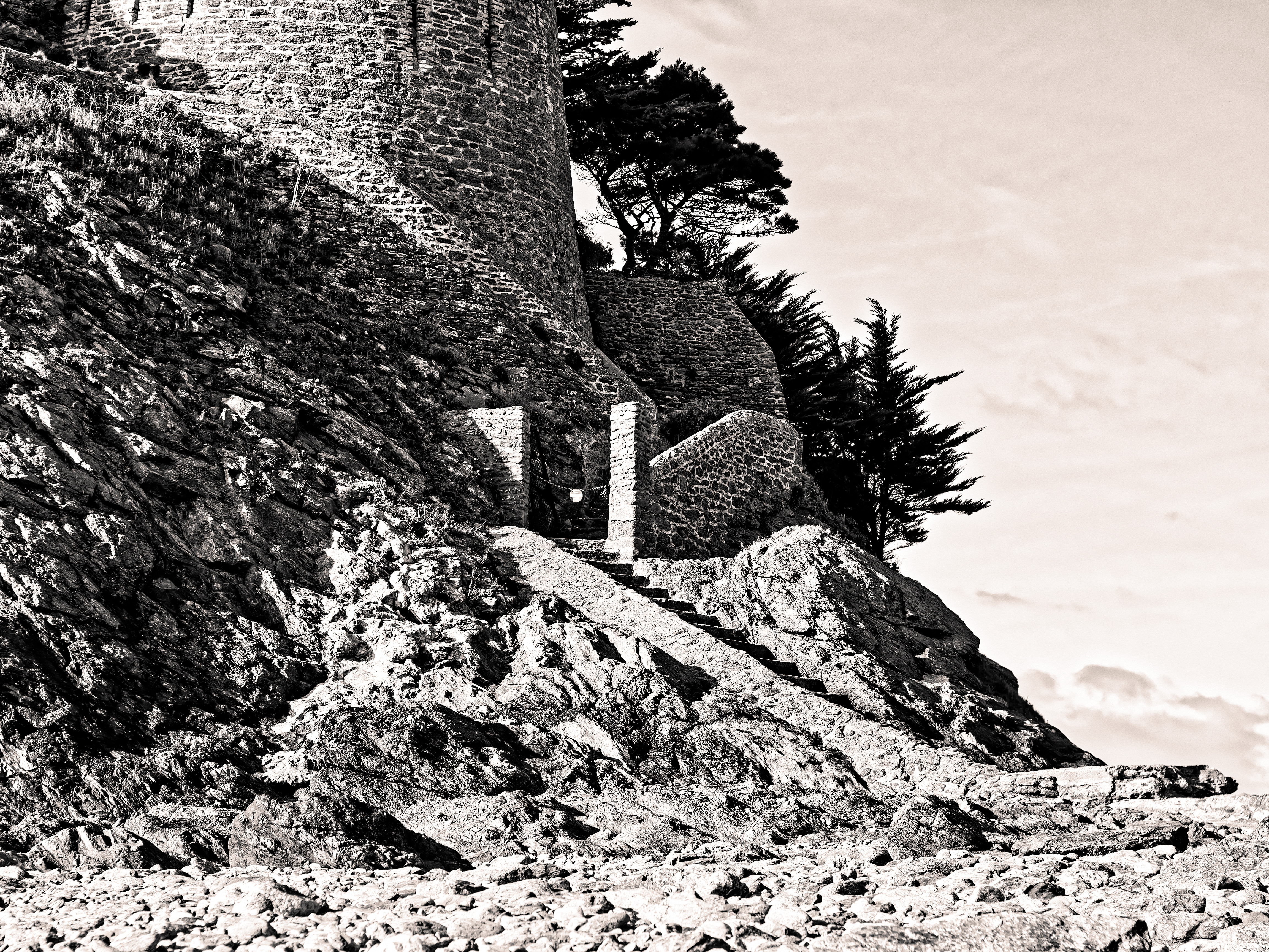 Soulez Lariviere & Associes Paris, France Office