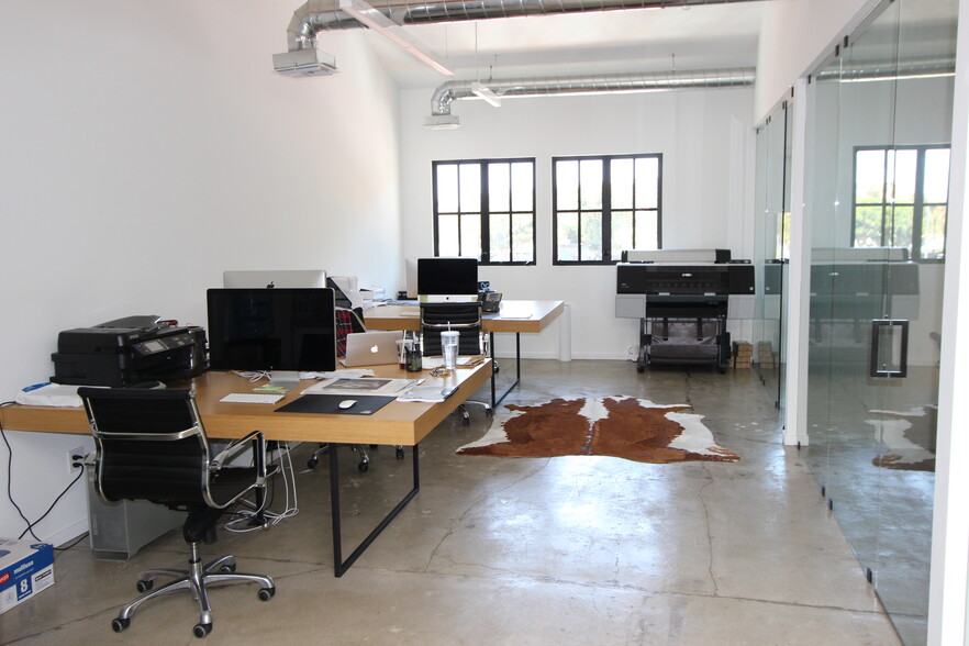 Holmes Weinberg, PC Malibu,  Office