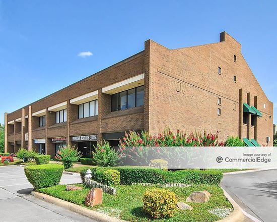 Leu & Peirce Plano,  Office