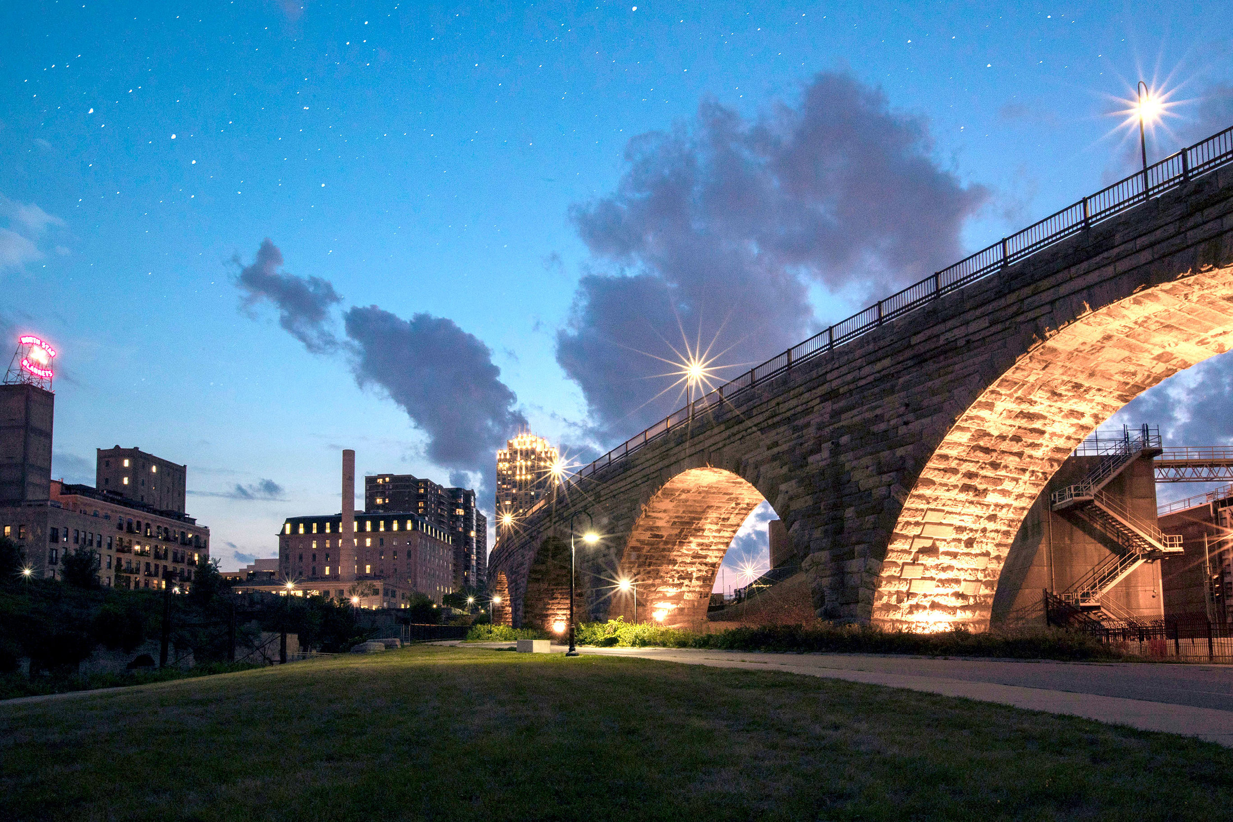 Hoff Barry, PA Eden Prairie, MN Office