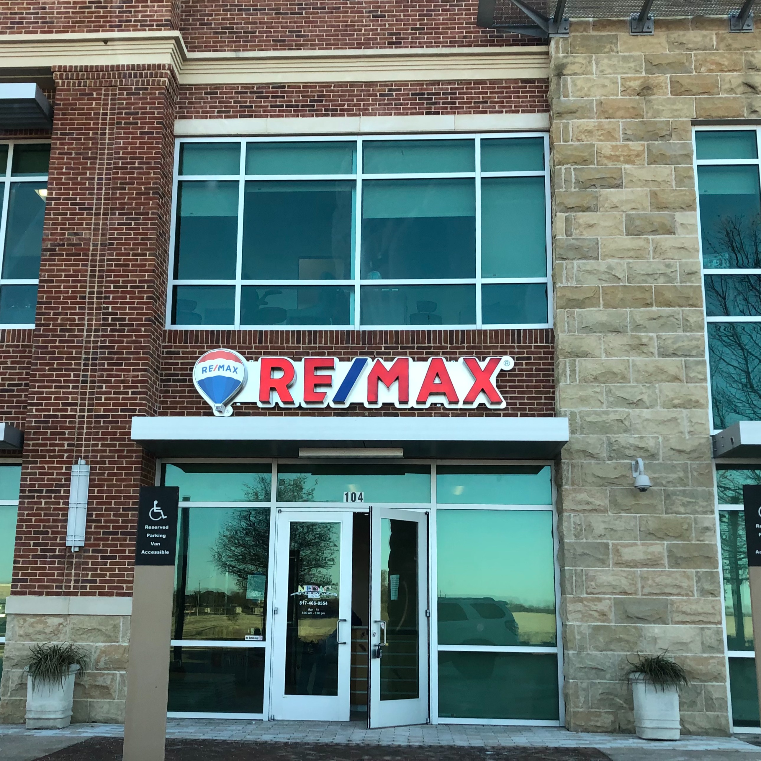 Crocker Russell & Associates Mansfield,  Office