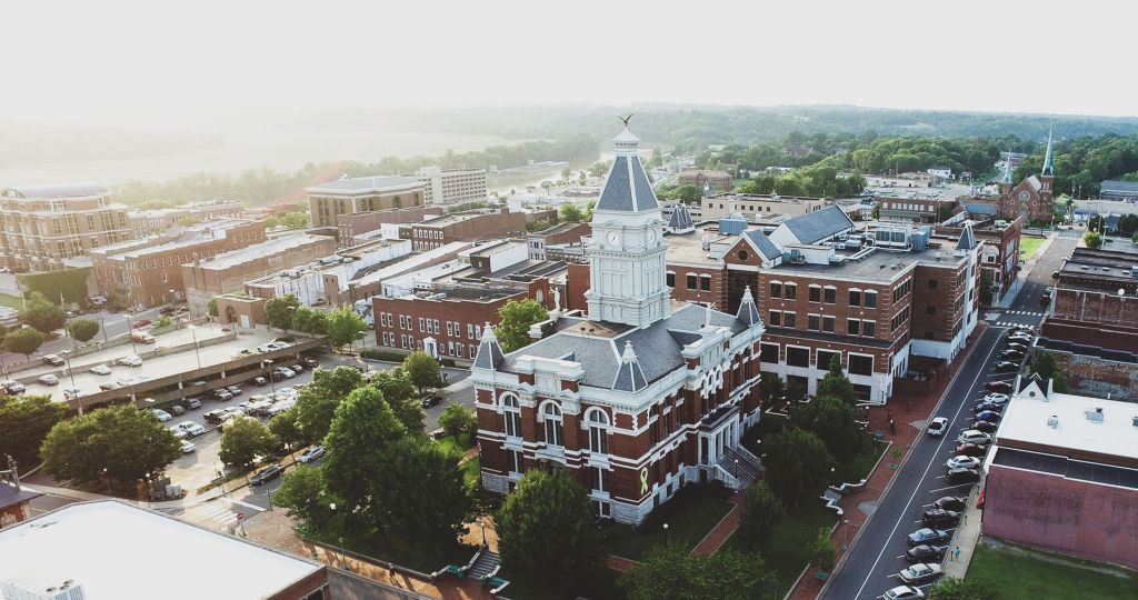 Hughes & Coleman Injury Lawyers Clarksville, TN Office