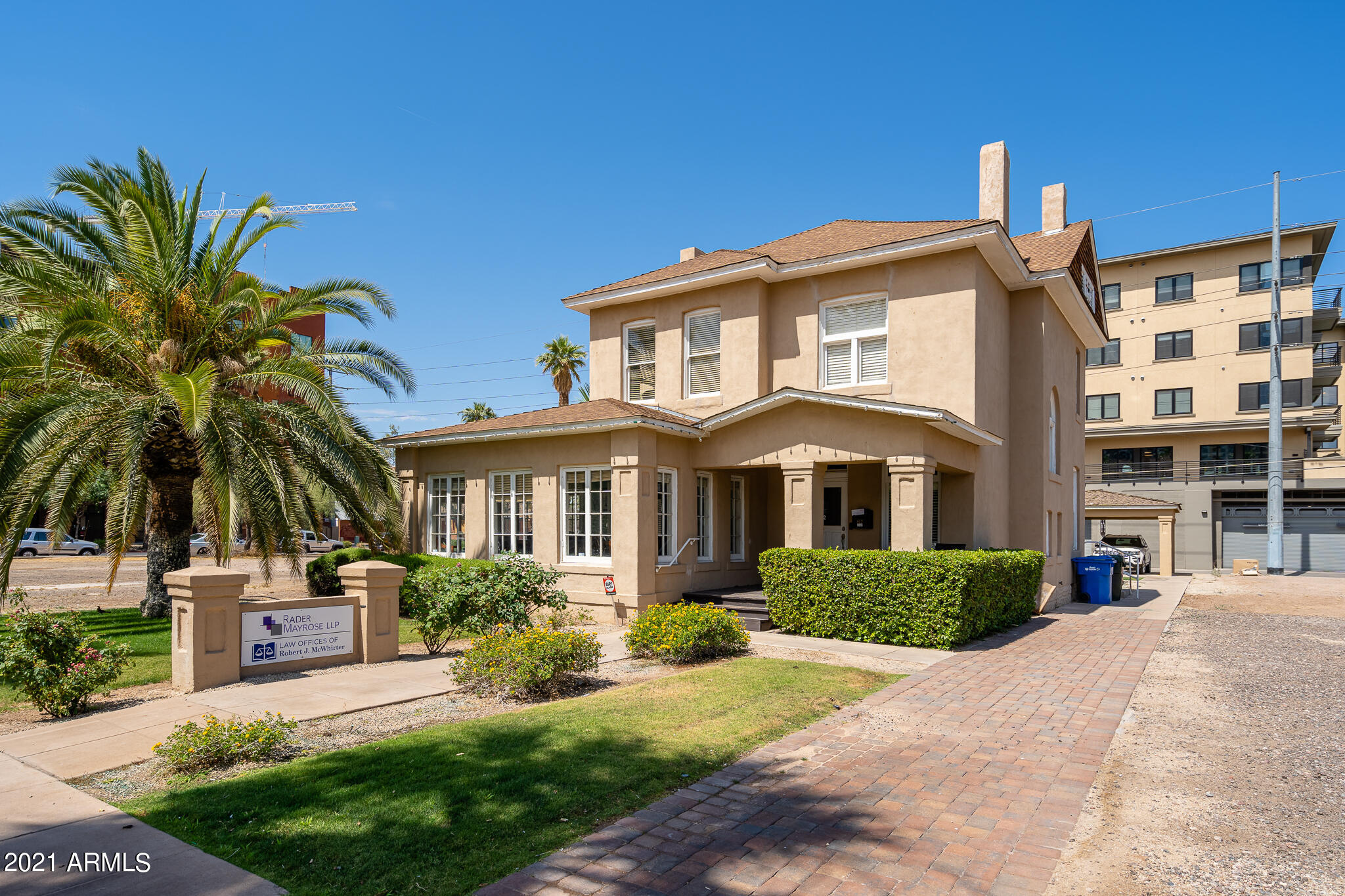 Houser LLP Phoenix, AZ Office