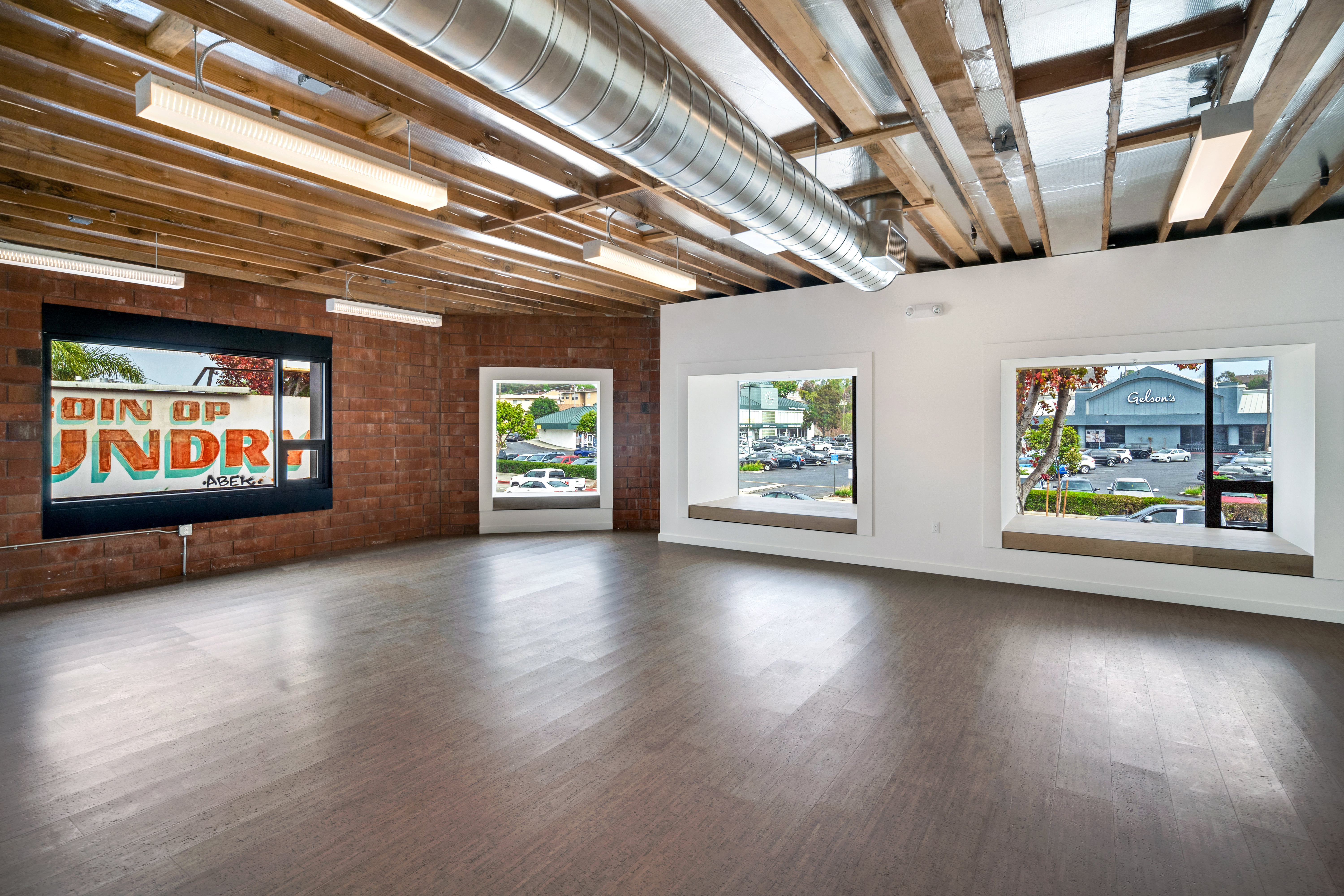 Young, Spiegel & Hosp, LLP Beverly Hills,  Office