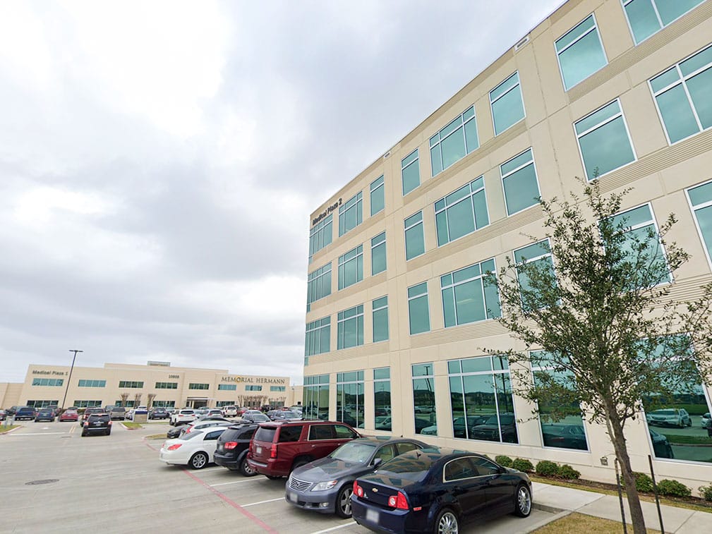 The Larkin Law Firm Pearland,  Office