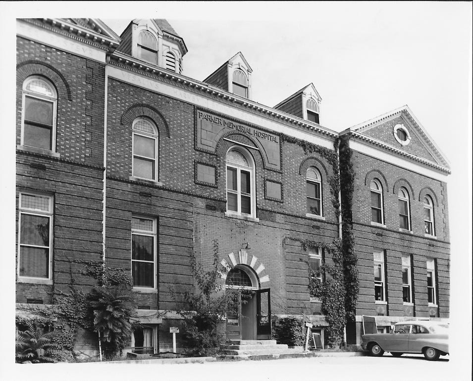 Dan Viets Attorney Columbia,  Office