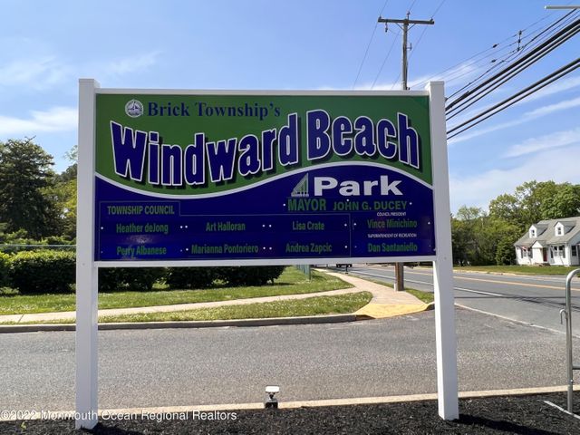 Pontoriero Family Law, LLC Brick,  Office