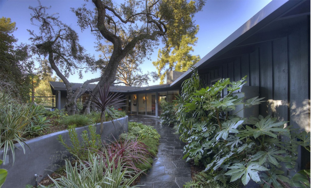 Fischbach & Fischbach, A Law Corporation Beverly Hills,  Office