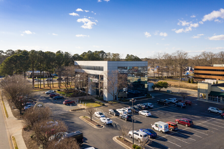 Kaufman & Canoles, P.C Newport News, VA Office