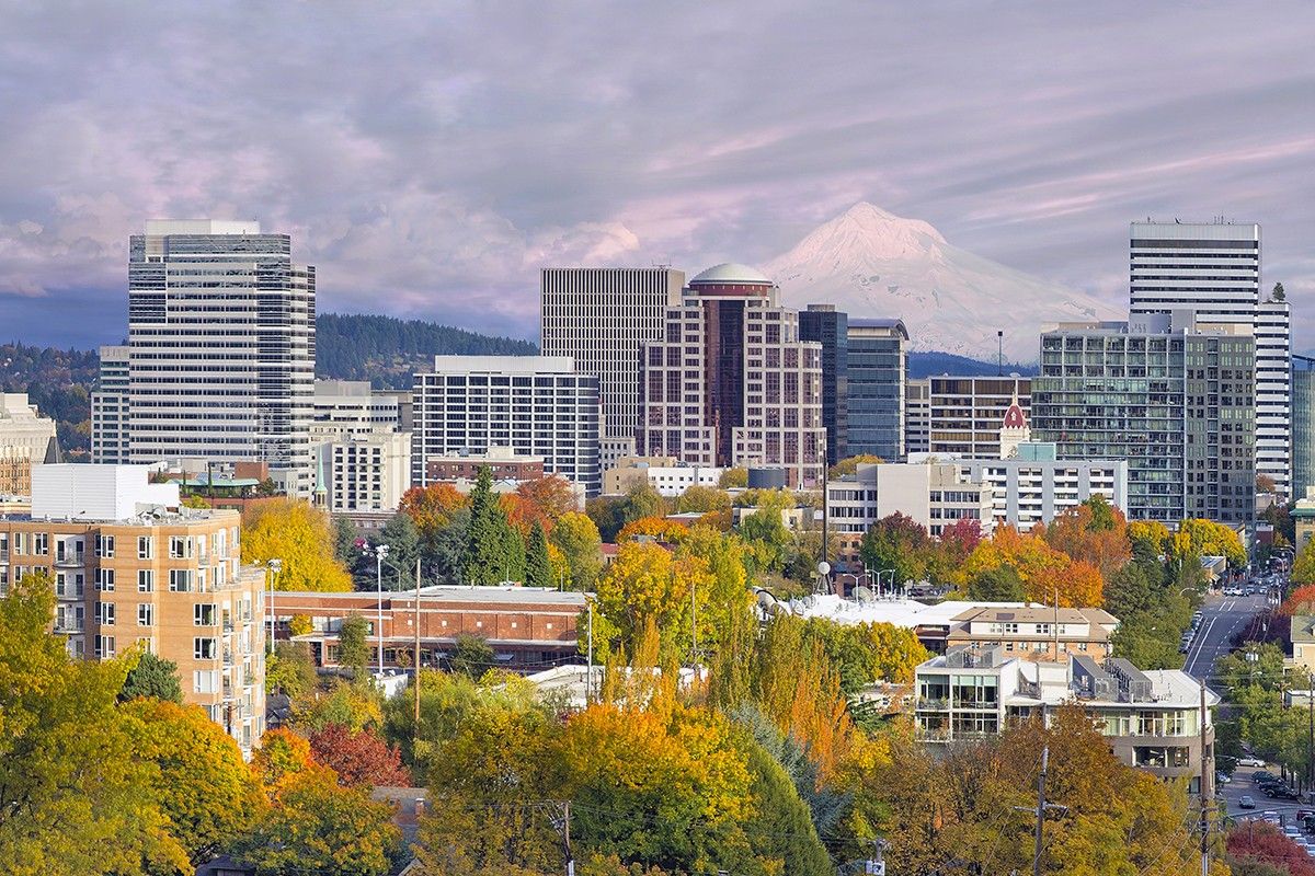 Snell & Wilmer LLP Lake Oswego, OR Office