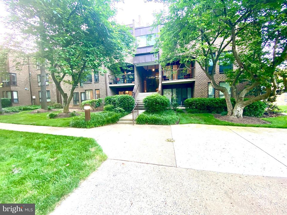 The PL Law Group PLLC Reston,  Office