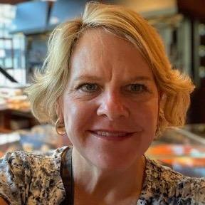 Stonesifer & Chong Woodland Hills,  Office