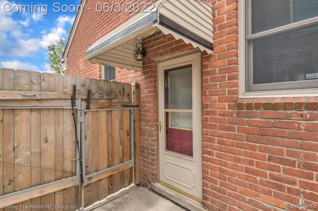 Mitten Law Southgate,  Office