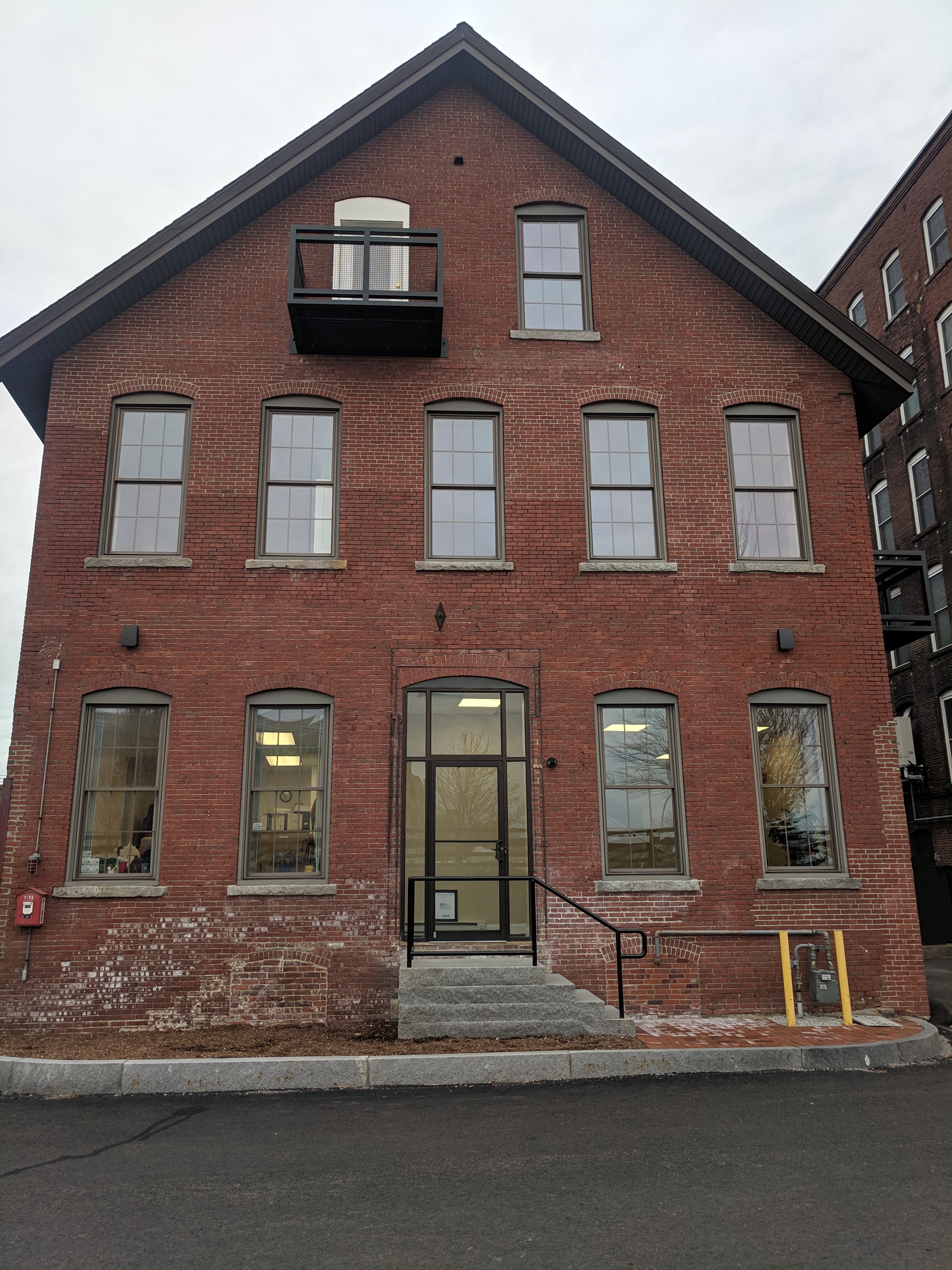 Dixon and Associates Manchester, NH Office