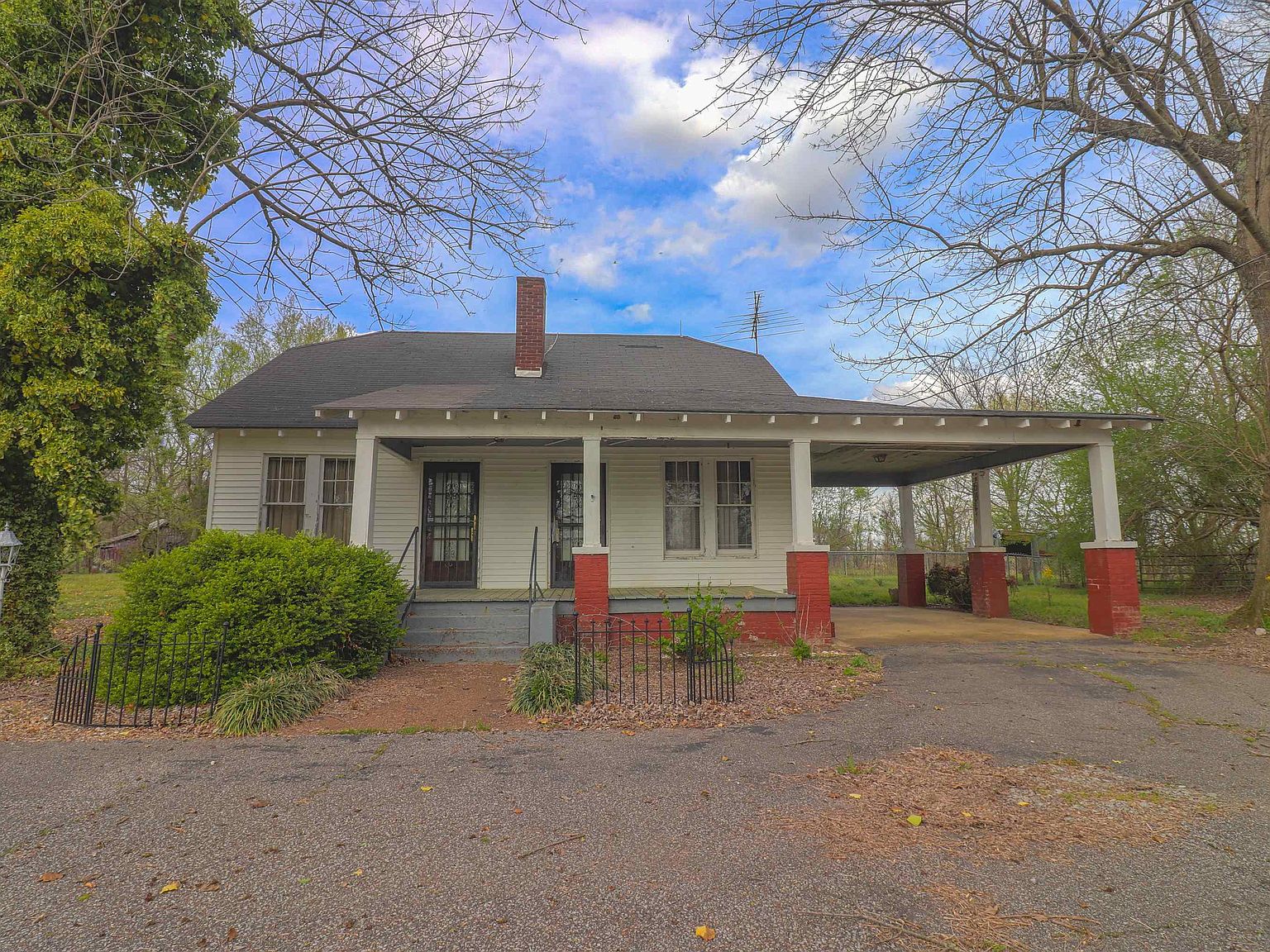 The Banks Law Firm P.A Brownsville, TN Office