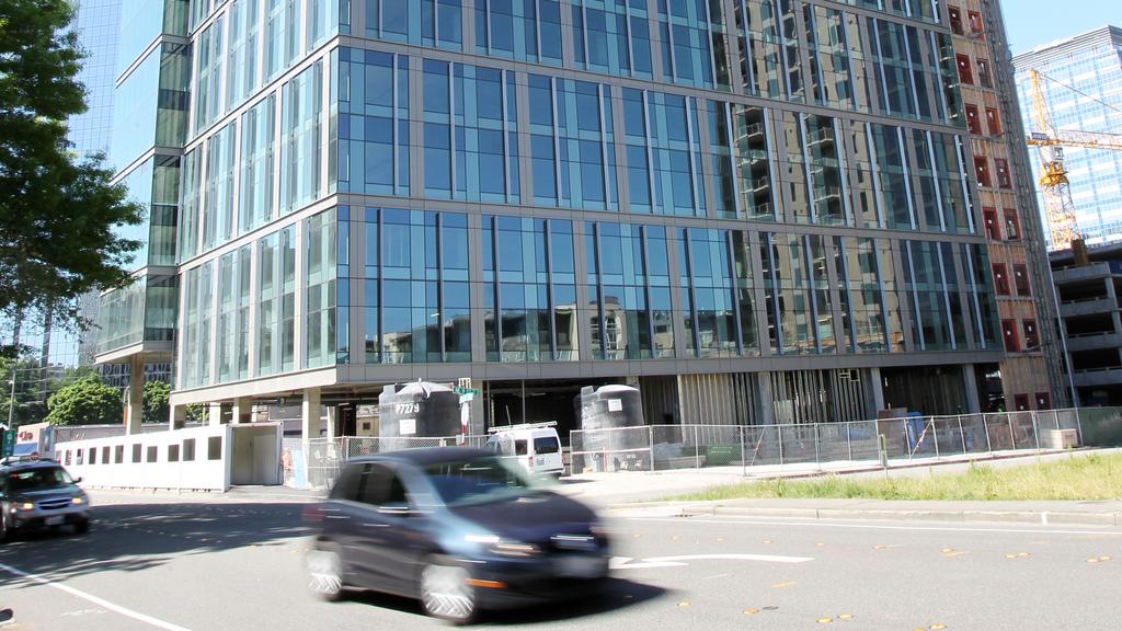 Davis Wright Tremaine LLP Bellevue, WA Office