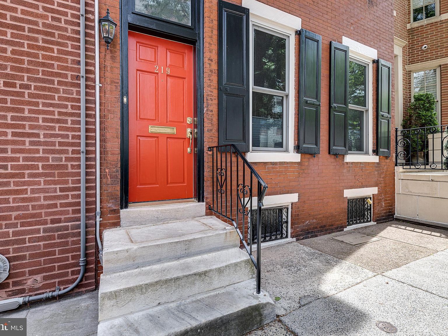 Banks Law Philadelphia,  Office