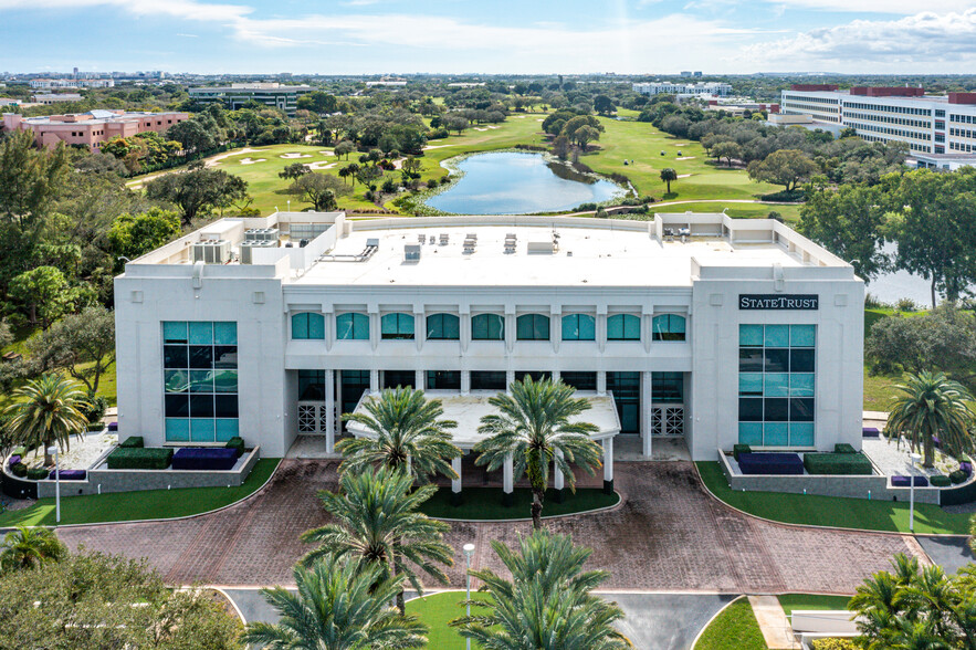 Moore & Co Fort Lauderdale, FL Office