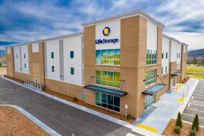 JJ Moore & Associates Smyrna,  Office