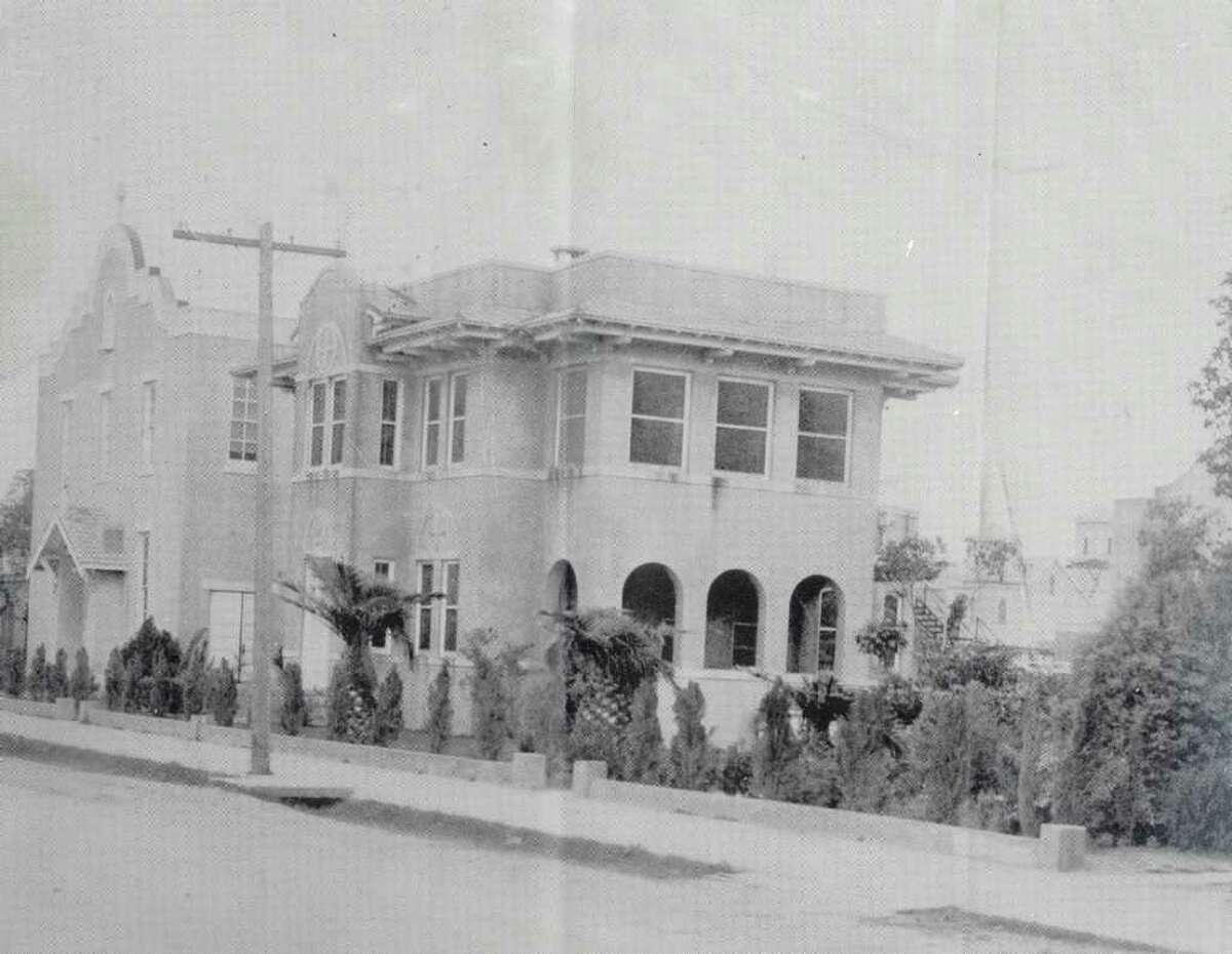 Cokinos | Young Beaumont, TX Office