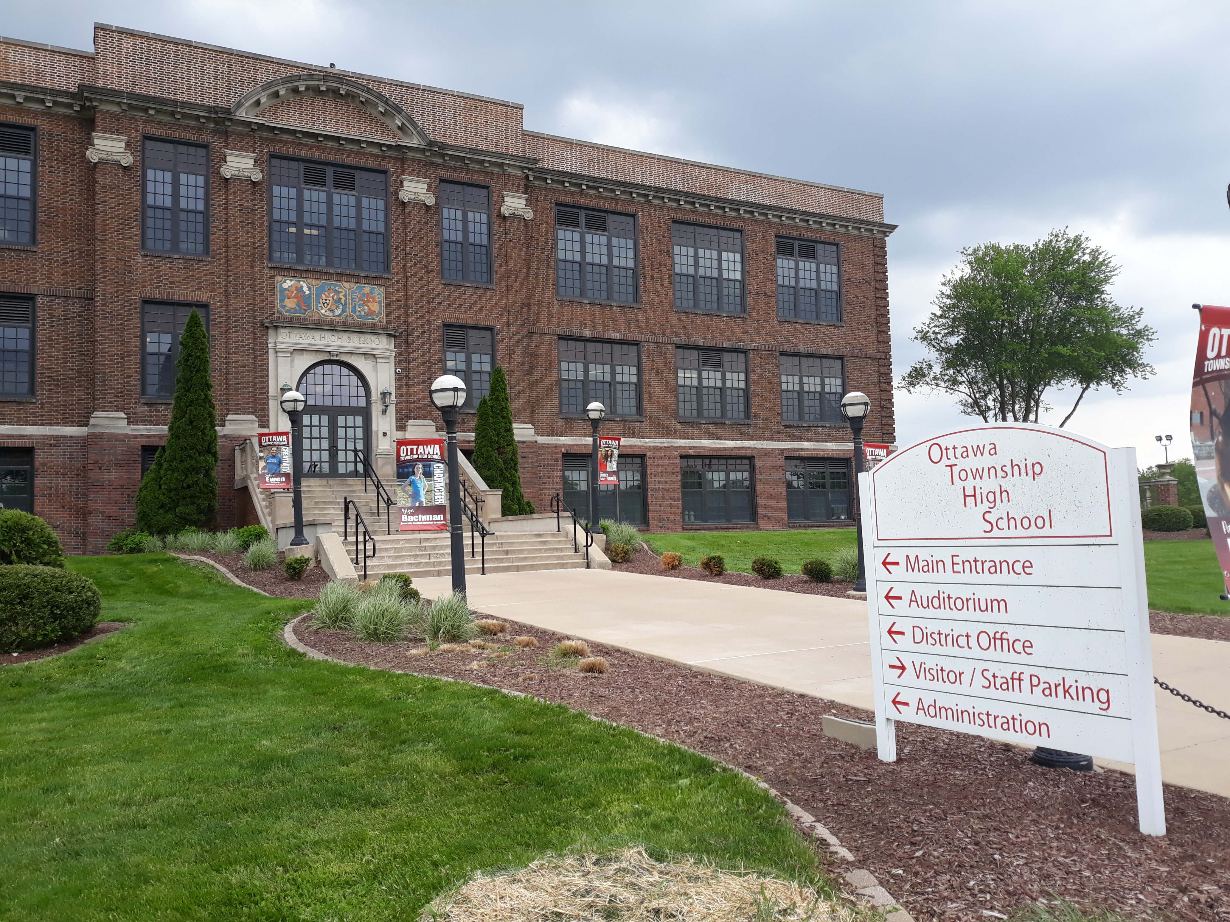 The Law Offices of Peter F. Ferracuti Ottawa, IL Office