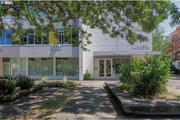 Beery, Elsner & Hammond Portland,  Office