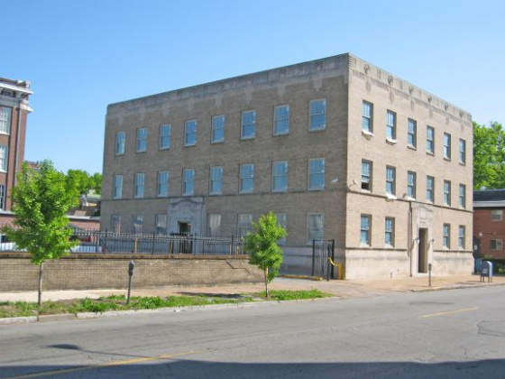 Wasinger Daming, LC Saint Louis,  Office