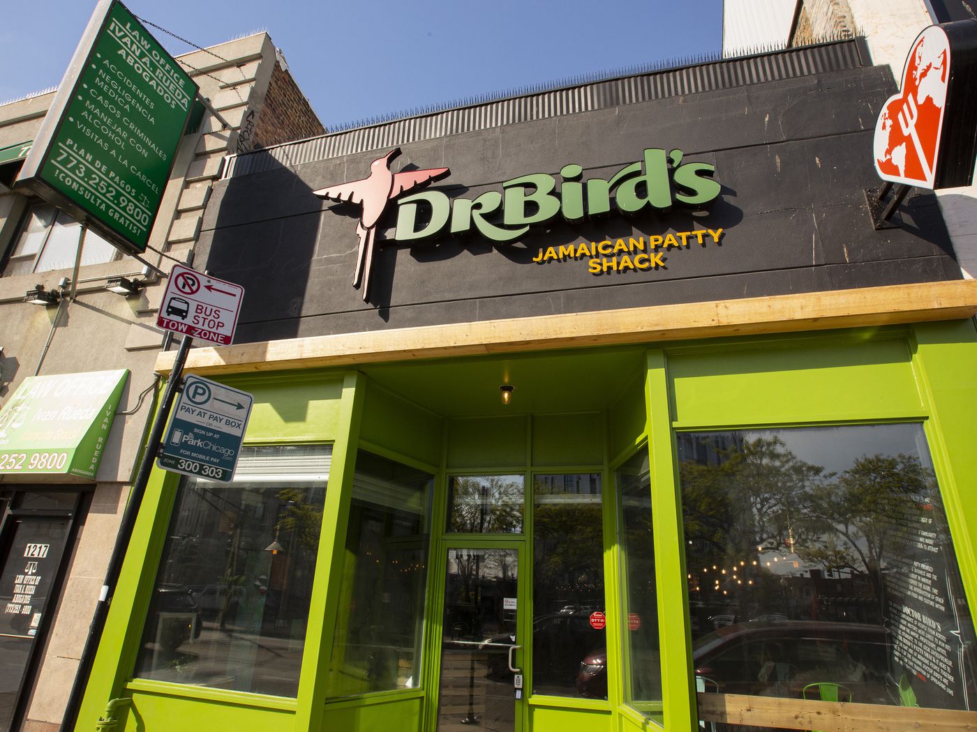 Abogados W Miami,  Office