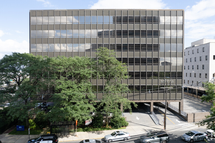 Song Law Firm Fort Lee,  Office