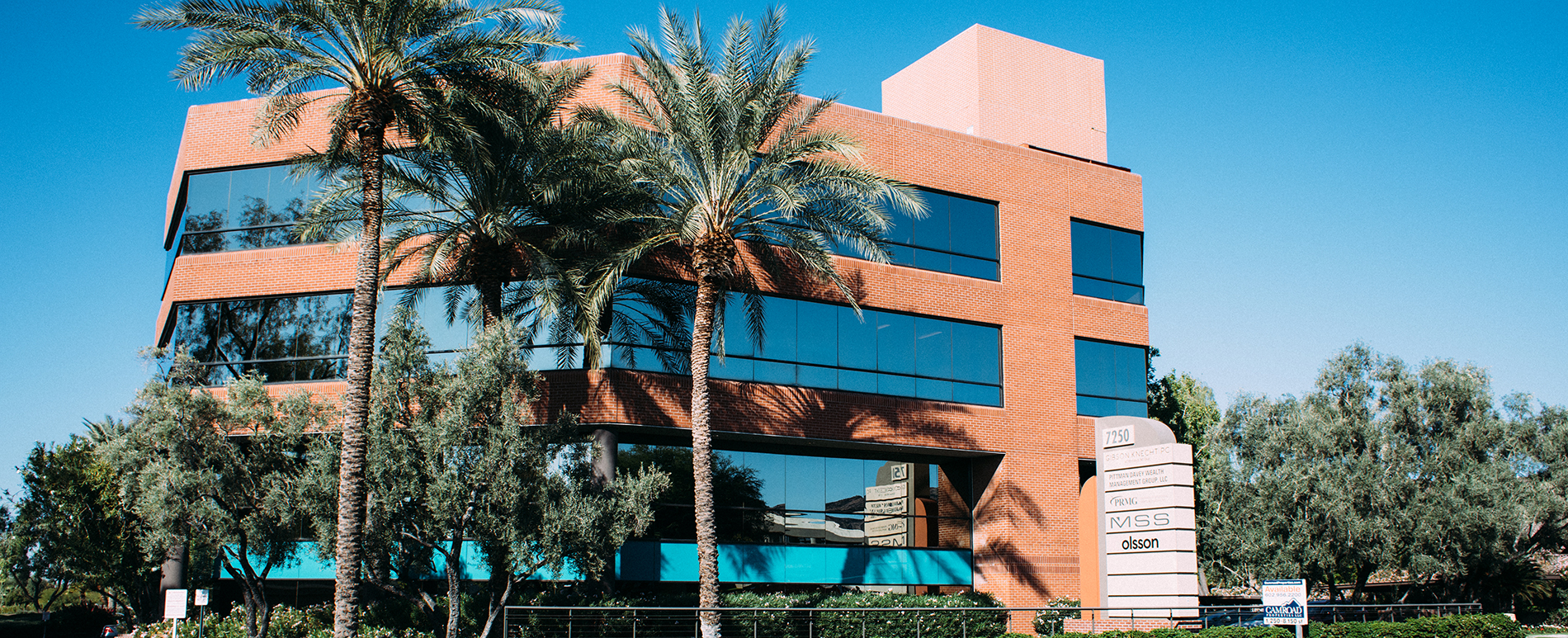 Gibson Knecht PC Phoenix,  Office