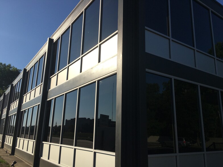 Metro Detroit Litigation Group Southfield,  Office