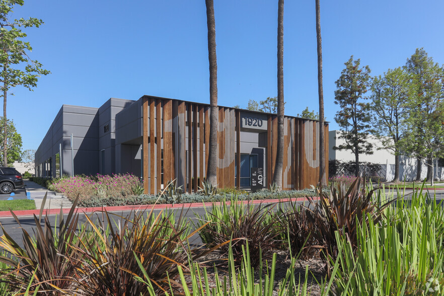 Hollins Law Santa Ana, CA Office