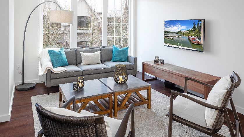 Holmes Weddle & Barcott, PC Lake Oswego, OR Office