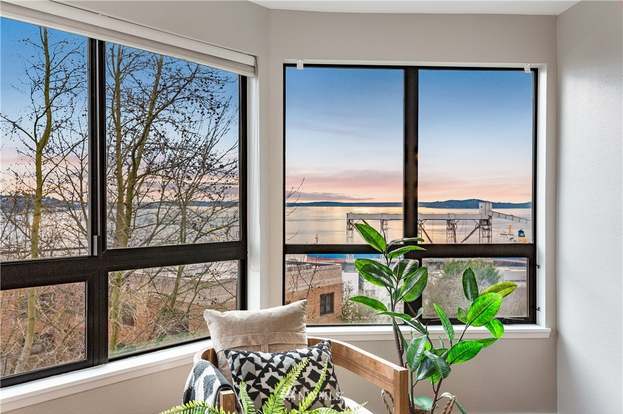 Cook & Bartlett Seattle,  Office