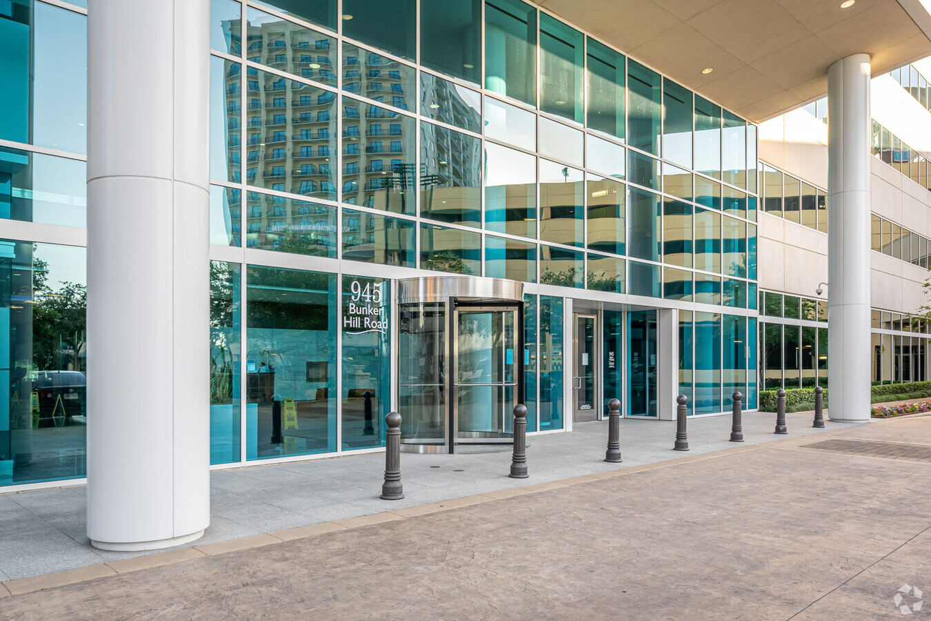 Smith & Associates Tallahassee,  Office