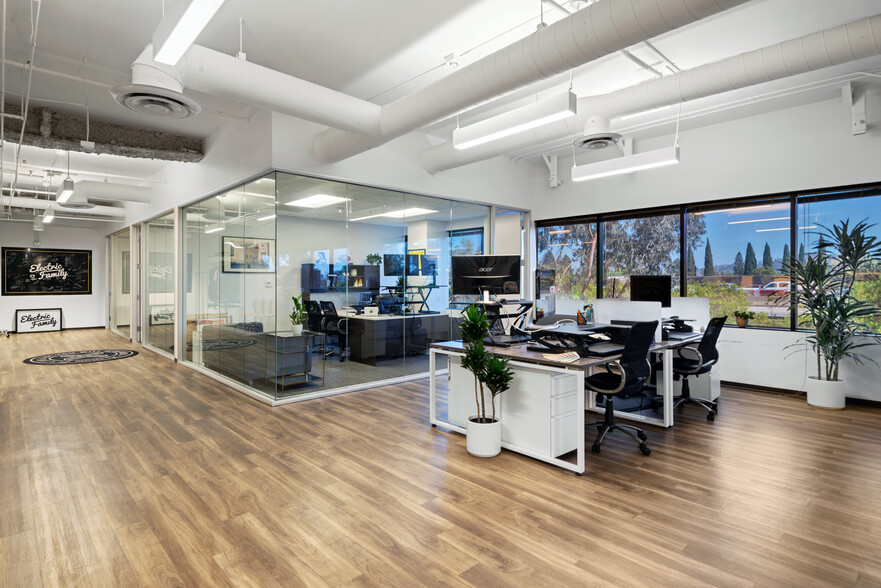 Ladas & Parry LLP Los Angeles, CA Office